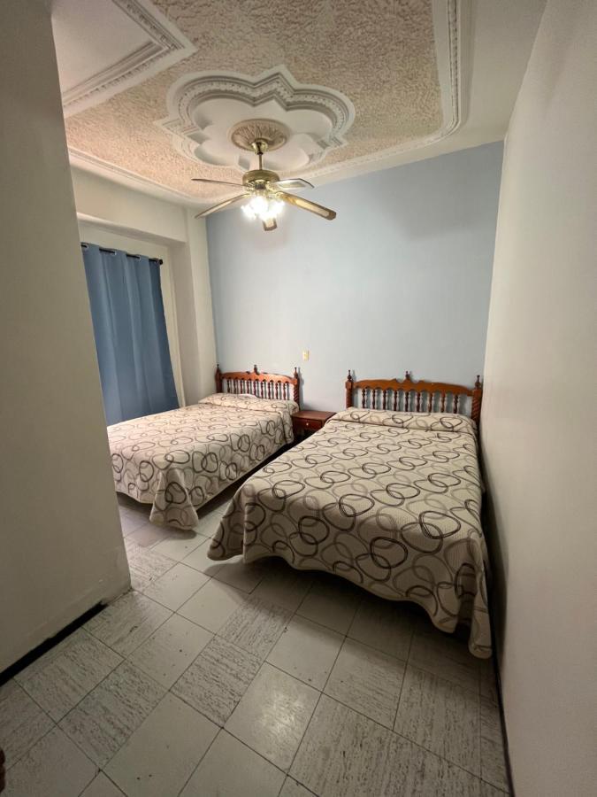 סן חואן דה לוס לאגוס Hotel Paris מראה חיצוני תמונה