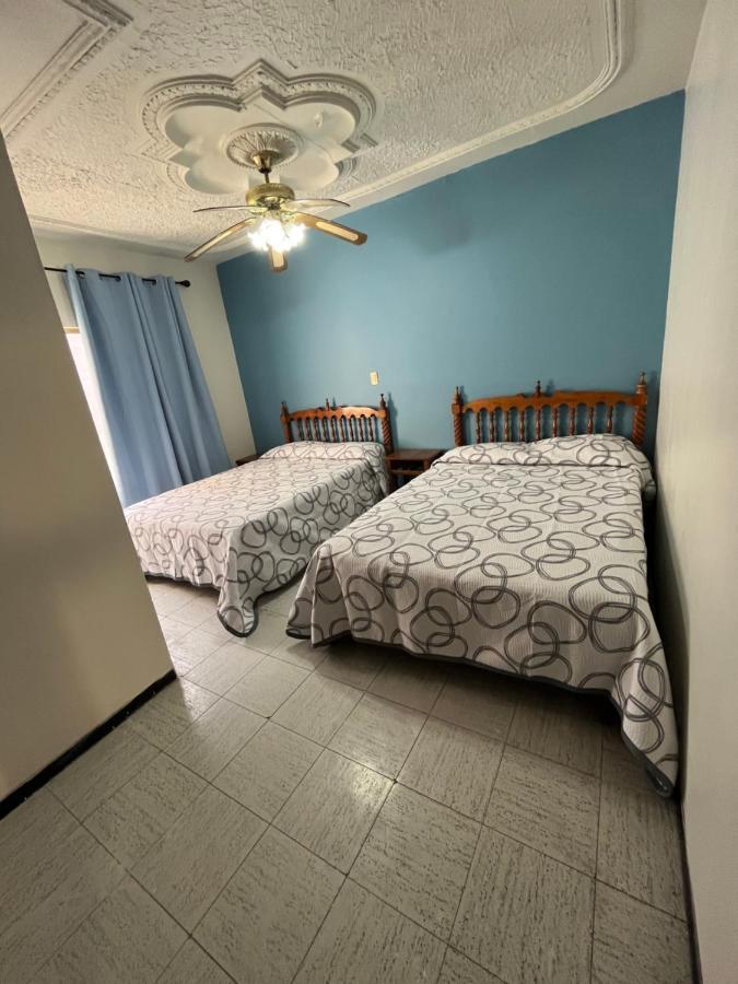 סן חואן דה לוס לאגוס Hotel Paris מראה חיצוני תמונה
