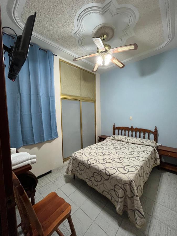 סן חואן דה לוס לאגוס Hotel Paris מראה חיצוני תמונה